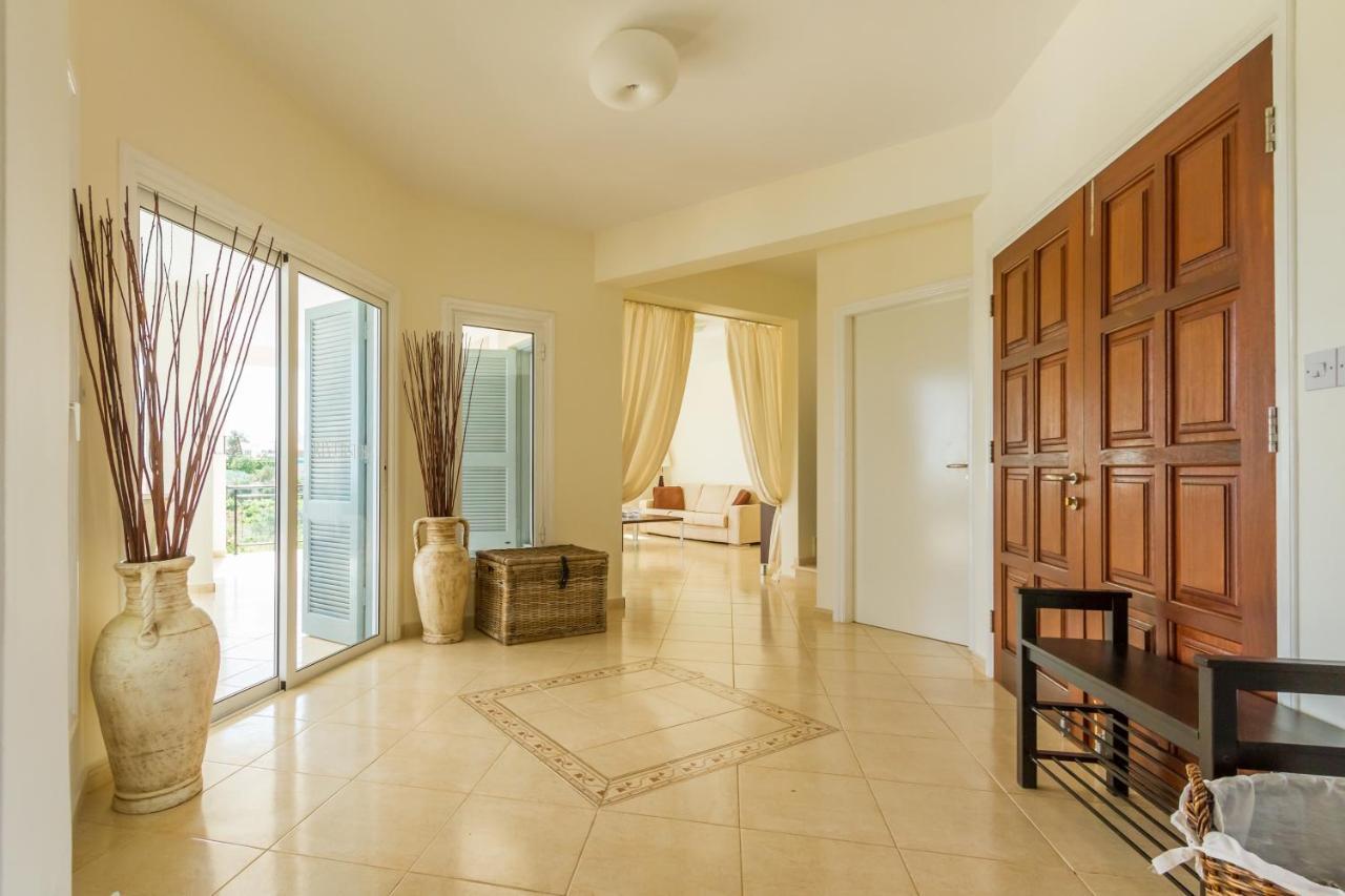 Villa Riverside Polis Esterno foto