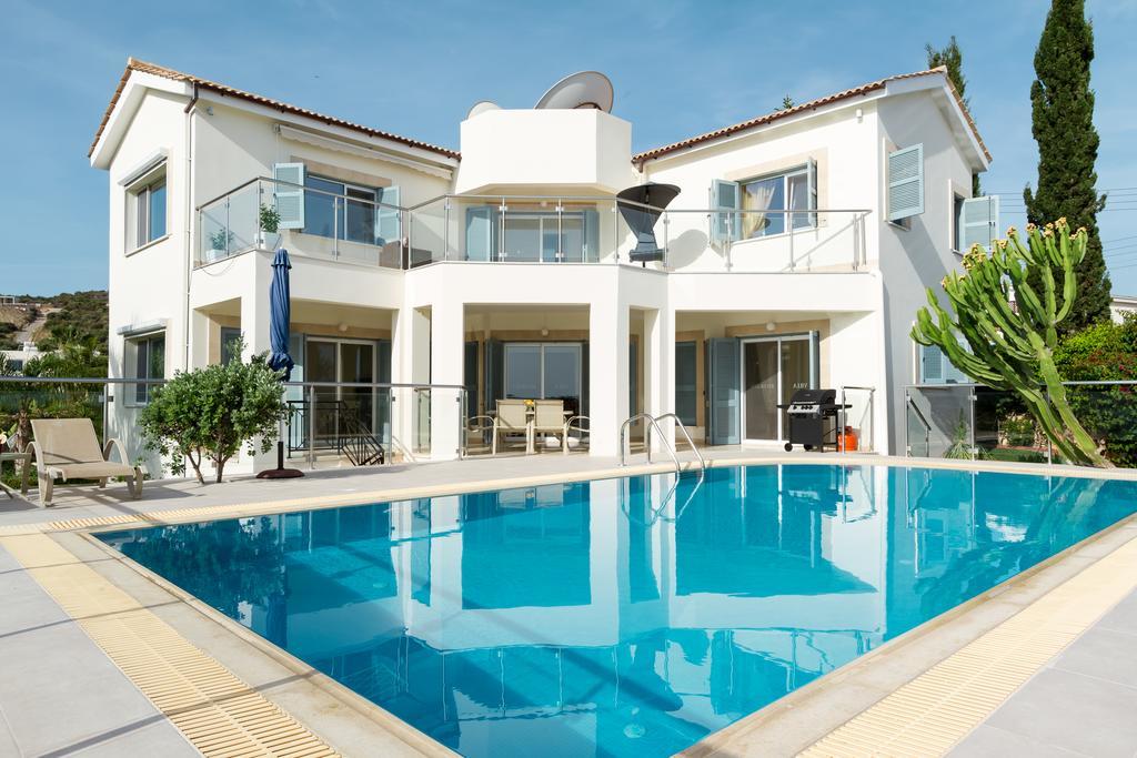 Villa Riverside Polis Esterno foto